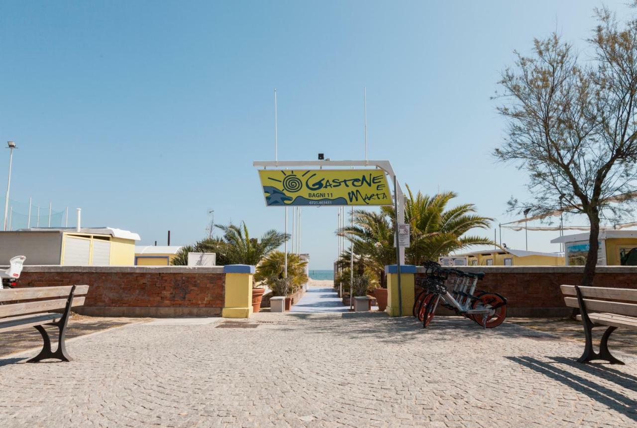 Hotel Atlantic Vista Mare Πέζαρο Εξωτερικό φωτογραφία