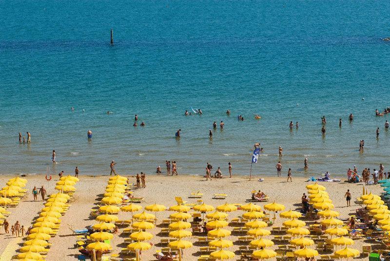 Hotel Atlantic Vista Mare Πέζαρο Εξωτερικό φωτογραφία